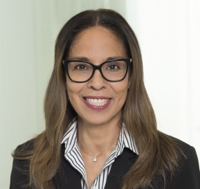  Susan Thomas